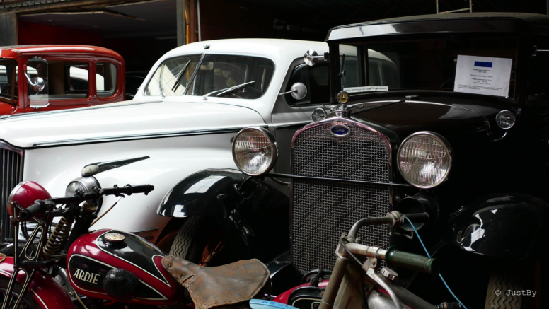 muzeum motoryzacji otrębusy