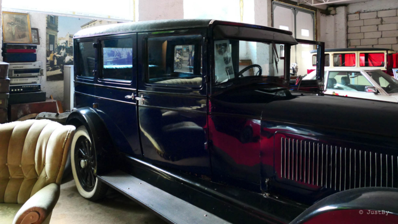 muzeum motoryzacji otrębusy