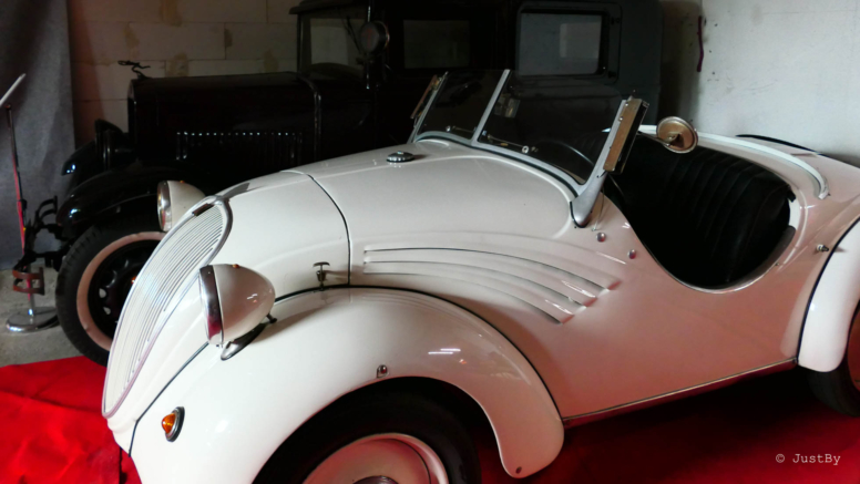 muzeum motoryzacji otrębusy