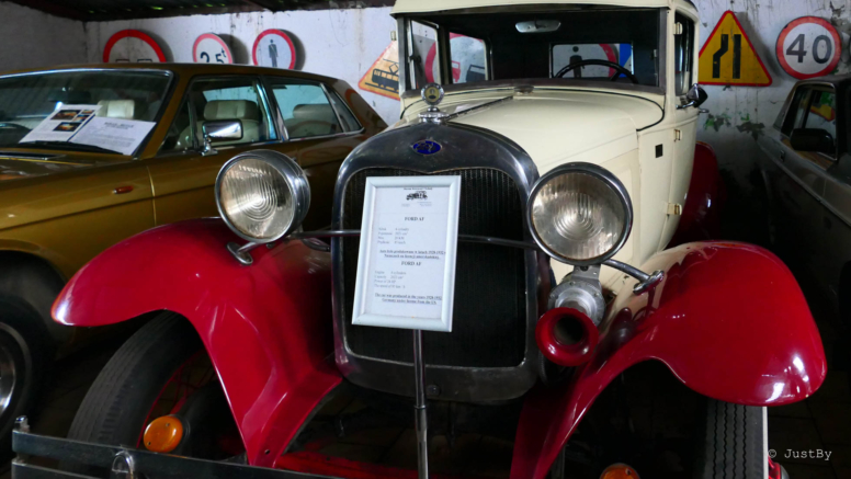 muzeum motoryzacji otrębusy