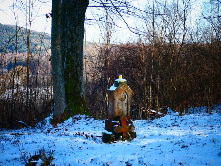 Cerkiew grekokatolicka pw. Narodzenia Bogurodzicy w Michniowcu